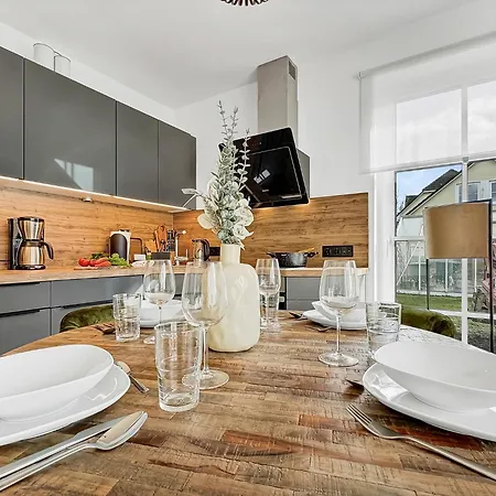 Cblue: Seeblick, Kamin, Wallbox, Bentwisch