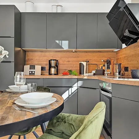 Cblue: Seeblick, Kamin, Wallbox, Bentwisch