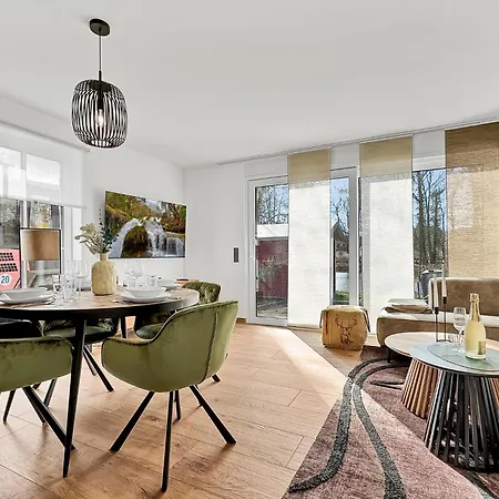 Cblue: Seeblick, Kamin, Wallbox, Ferienhaus Bentwisch