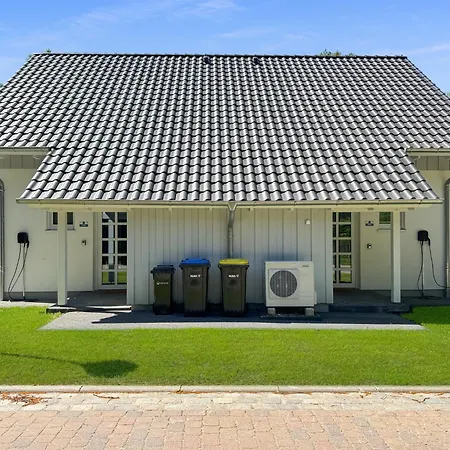 Cblue: Seeblick, Kamin, Wallbox,