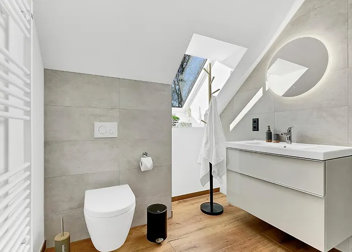 Cblue: Seeblick, Kamin, Wallbox,