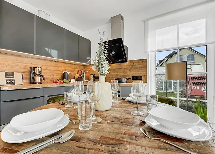 Cblue: Seeblick, Kamin, Wallbox, Bentwisch