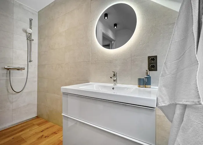 Cblue: Seeblick, Kamin, Wallbox, Semesterbostad *