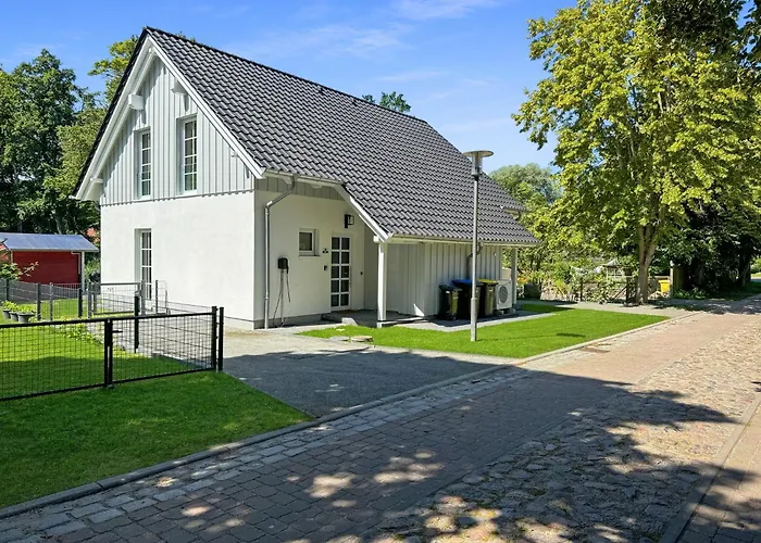 Semesterbostad Cblue: Seeblick, Kamin, Wallbox,