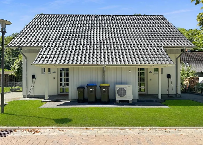 Cblue: Seeblick, Kamin, Wallbox,