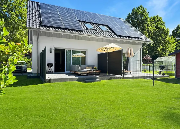 Cblue: Seeblick, Kamin, Wallbox, Semesterbostad