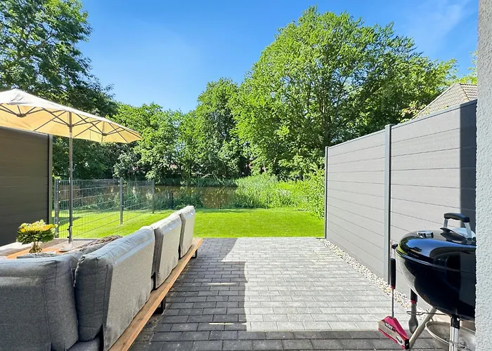 Cblue: Seeblick, Kamin, Wallbox, Semesterbostad *